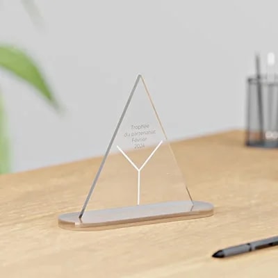 Trophée triangle — Plexiglas