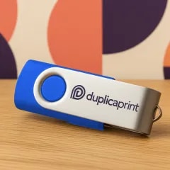 Clé USB Twister bleue, capot métal pivotant