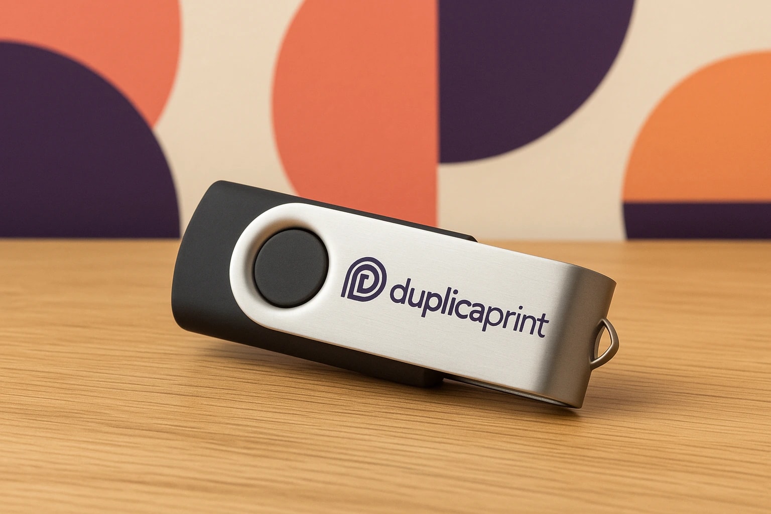 Clé USB Twister noire, capot métal pivotant